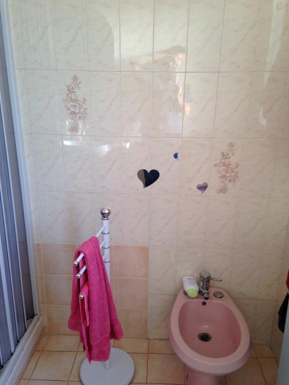 B&B Cagliari Ariosto Phòng bức ảnh